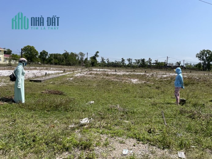 Chính chủ cần bán lô đất đẹp giá tốt ngay trung tâm Huyện Phú Vang