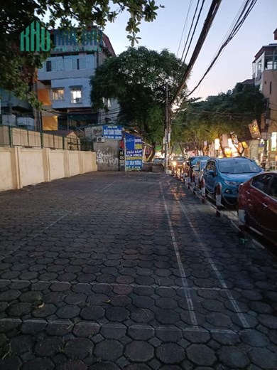 của ĐỘC ! đất mặt phố trần cung vỉ hè đá bóng 120m mt6m 22 ty