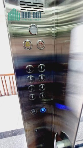 ĐỘC 102! CCMN mễ trì thượng thang máy lô góc kia đõ cửa 68m 8t 14,X tỷ