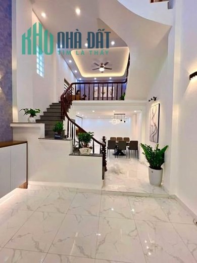 Siêu Hot Cầu Diễn,4 tầng, 34m2, giá 3.5 tỷ, Oto ,Kinh Doanh