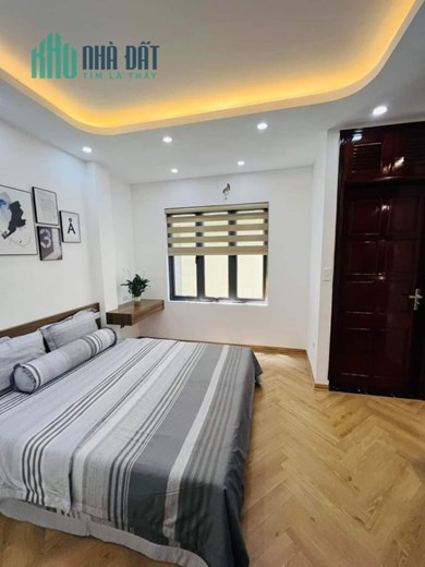 Siêu Hot Cầu Diễn,4 tầng, 34m2, giá 3.5 tỷ, Oto ,Kinh Doanh