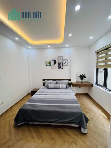 Lô góc Cầu Diễn,5 tầng, 32m2, giá 3.5 tỷ, Oto ,Kinh Doanh