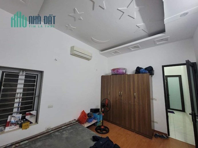 cố 102 ! nhà trần duy hưng 50m 5t nhỉnh 8 tỷ ngõ thông,3m kinh doanh.
