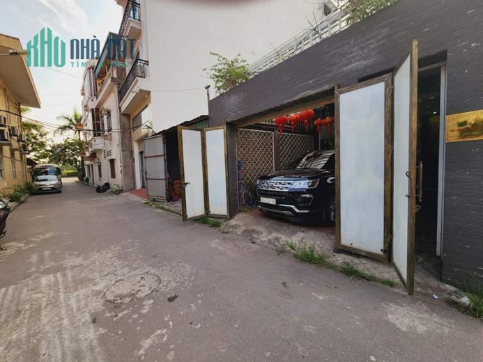 Bán căn nhà 66m2 phố Âu Cơ, Tây Hồ Gara Ô tô 7 chỗ 7 phòng Kinh doanh bất chấp 9.8 Tỷ