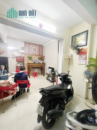 Chỉ duy nhất 1 căn có 1 0 2 phố Giảng Võ Đống Đa 30m 3 tầng mặt tiền 3.5m nhà đẹp ở ngay nhỉnh 2 tỷ