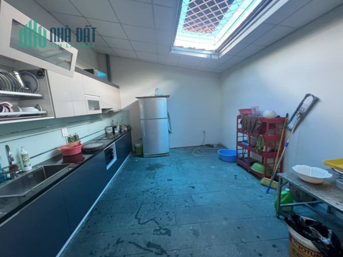 Bán nhà 66m2 phố Âu Cơ, Tây Hồ Ô tô tránh 7 ngủ Kinh doanh tốt 9.9 Tỷ