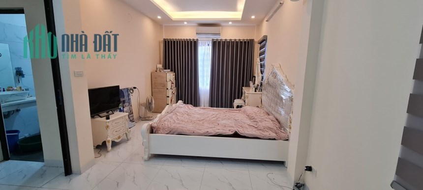 Bán nhà 68m2 phố Âu Cơ, Tây Hồ Ô tô thông 7 phòng Kinh doanh vô địch 9.5 Tỷ