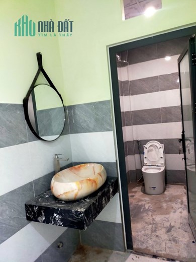 🔴💥NHÀ GÁC LỬNG ĐÚC KIỆT NGUYỄN LƯƠNG BẰNG