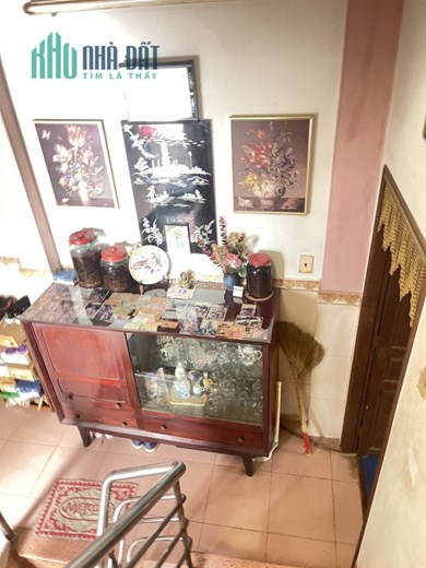 SỔ ĐẸP NỞ HẬU 84M2-TRẦN HƯNG ĐẠO-CĂN DUY NHẤT-GIÁ TỐT NHỈNH 100tr-m2