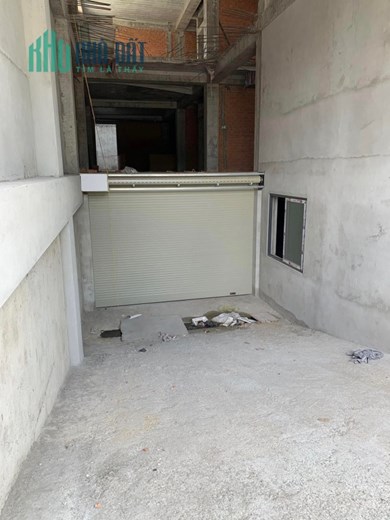 Kẹt vốn bán gấp nhà 7 tầng dts 1124m2, ngay khu dân cư Nam Long , quận 12 