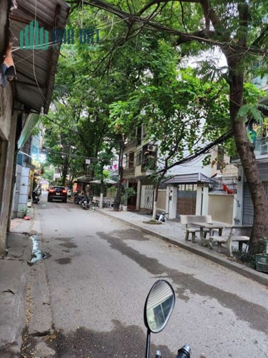 Nhà Ngọc Lâm, 2 mặt thoáng, kinh doanh đông đúc, oto tránh 120m, mặt tiền: 6m, 15 tỷ