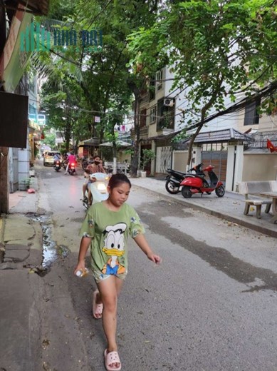 Nhà Ngọc Lâm, 2 mặt thoáng, kinh doanh đông đúc, oto tránh 120m, mặt tiền: 6m, 15 tỷ