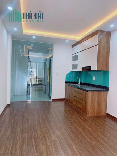 SIÊU PHẨM PHÂN LÔ-PHỐ VIP LẠC LONG QUÂN-6 TẦNG MỚI ĐẸP-THANG MÁY-Ô TÔ TRÁNH 10M-36M2-6,6 TỶ