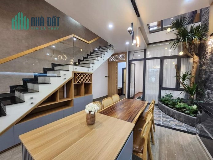 Bán nhà 3 tầng đường Trần Qúy Khoách, Liên Chiểu, Đà Nẵng