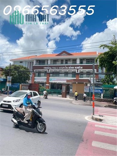 BÁN MẶT TIỀN HUỲNH TẤN PHÁT - THỊ TRẤN NHÀ BÈ - 133M2 , NGANG 6M - 4 TẦNG - BÁN 1X TỶ TL