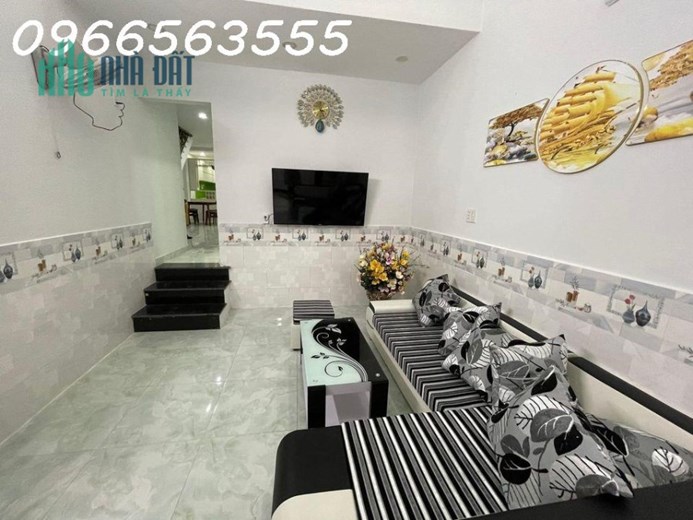 BÁN MẶT TIỀN HUỲNH TẤN PHÁT - THỊ TRẤN NHÀ BÈ - 133M2 , NGANG 6M - 4 TẦNG - BÁN 1X TỶ TL