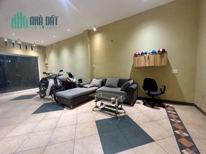 Nhà Q3, CMT8, HXH, 60m2, 3PN, gần trường TH Nguyễn Việt Hồng, nhỉnh 8 tỷ
