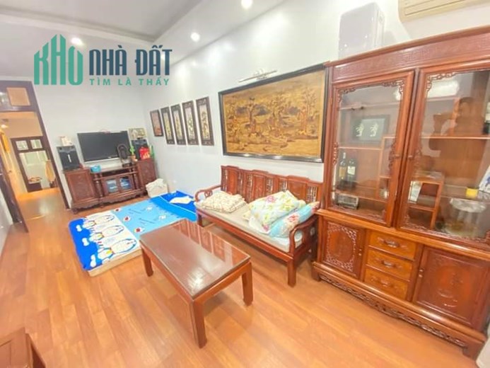 Bán Nhà Ngõ 575 Kim Mã 54/60m2 x 5 tầng , 6 phòng ngủ đầy đủ công năng , gần Phố ngõ thông rộng.