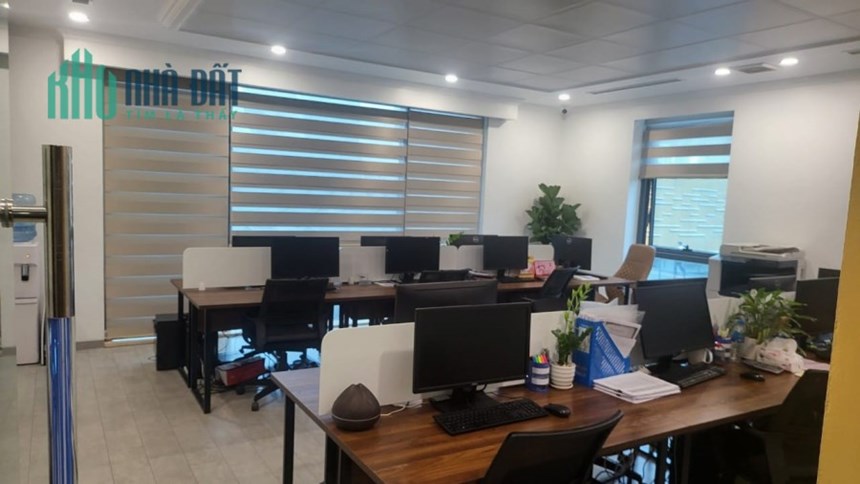 Bán gấp nhà mặt phố Vũ Phạm Hàm, DT110m2 x 7 tầng, MT 7m, chỉ 69 tỷ.