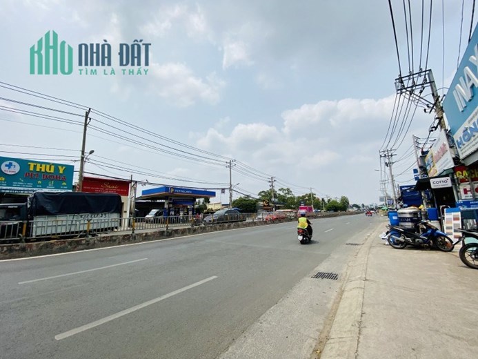 Bán Nhà Mặt Tiền Quốc Lộ 13 273m2 Giá 19 Tỷ Ngang 6m Dài Khủng