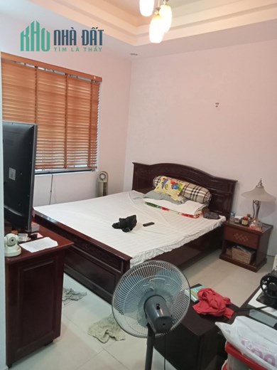 Bán biệt thự Dương Quảng Hàm, phường 6, Quận Gò Vấp 17,9tỷ