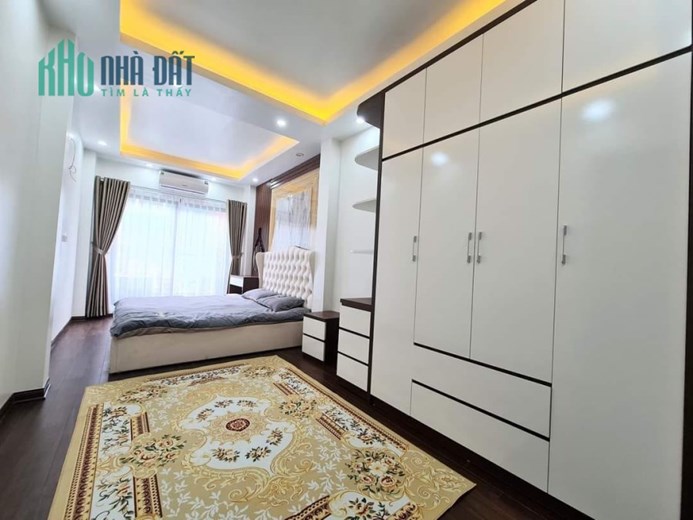 Bán nhà phố Kim Đồng,48m x 5 tầng , Phân Lô, ô tô , giá chỉ 7 tỷ 600