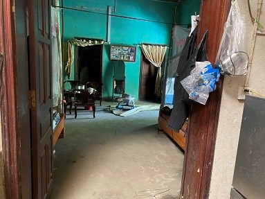 Hàng hót đất nằm trên trục quốc lộ 70 đoạn Lục Yên- Yên Bái.