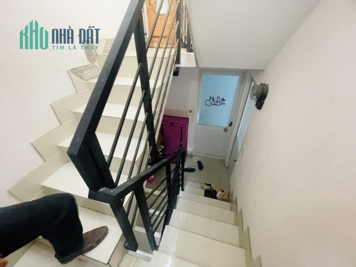 32m² 2.89 tỷ nhà hẻm xe máy Trần văn Đang p.9 q.3, 5x6.5m 4 tầng / cần bán gấp