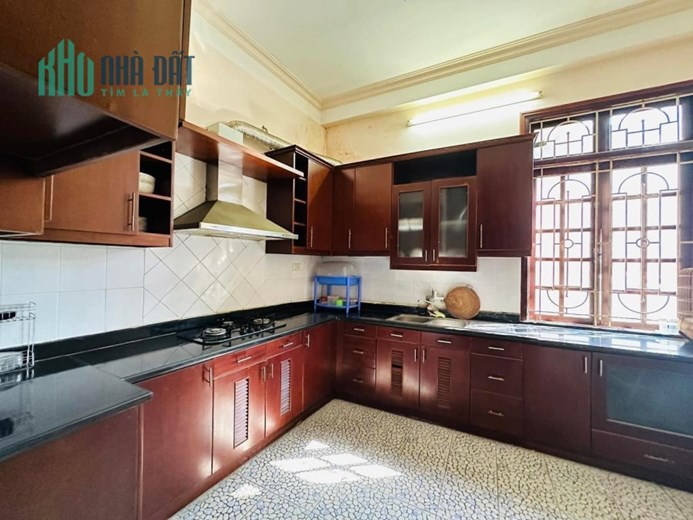 Bán nhà dân xây Cát Linh, thoáng trước sau, cách phố 20m 58m2 7.6 tỷ