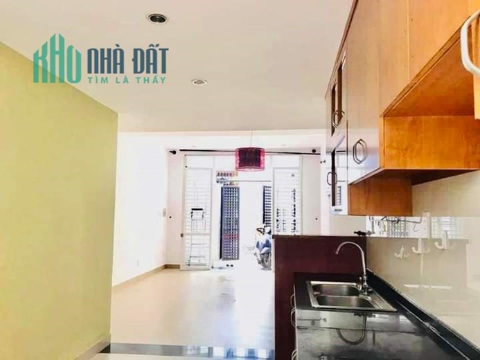 Ngay BV Tân Phú, Sát HXT Âu Cơ P.10 Tân Bình 60m (4,2 x 14) Nhỉnh 5 Tỷ