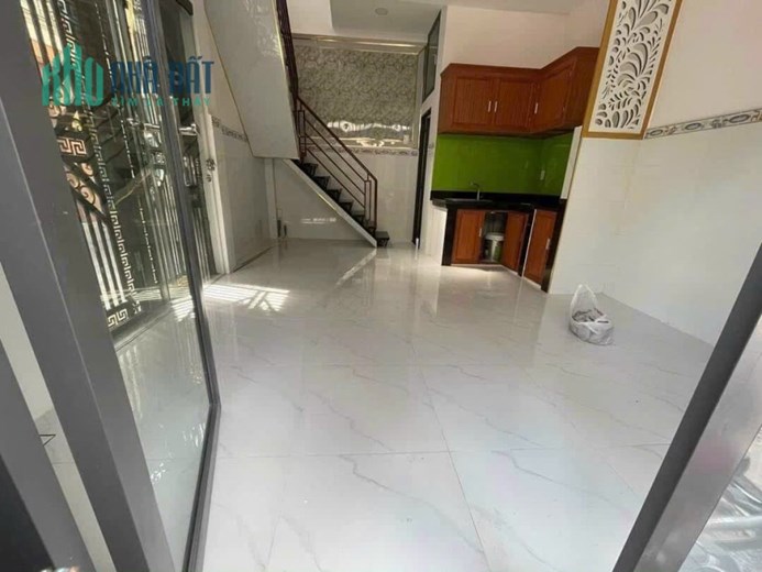 Nhà lô góc, 2 mặt tiền ,mới đẹp kv Q6