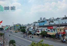 MẶT TIỀN KHỦNG PHẠM VĂN CHÍ- KINH DOANH SẦM UẤT- CÁCH CẦU PHẠM VĂN CHÍ 200M- ĐỨNG TRÊN LẦU NHÌN