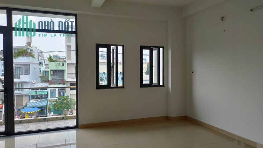 MẶT TIỀN KHỦNG PHẠM VĂN CHÍ- KINH DOANH SẦM UẤT- CÁCH CẦU PHẠM VĂN CHÍ 200M- ĐỨNG TRÊN LẦU NHÌN