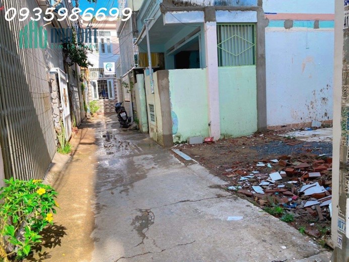 05 ĐẤT TRUNG TÂM TP NHA TRANG , HẺM LÊ HỒNG PHONG CÁCH BIỂN CHỈ 5P DI CHUYỂN