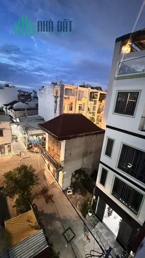 Bán Nhà 4Tầng HXH đường Nguyễn Hữu Tiến
