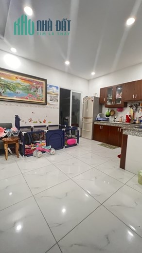 Bán Nhà 4Tầng HXH đường Nguyễn Hữu Tiến