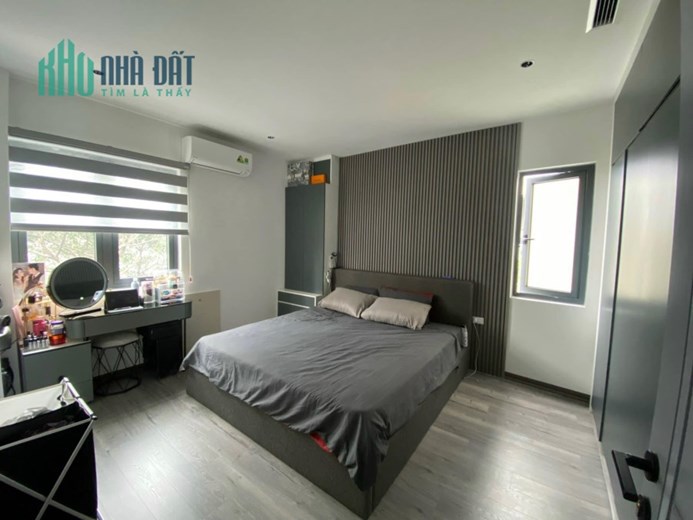 Mặt Phố Yên Phụ Tây Hồ, Tòa Nhà 9 Tầng & Hầm, Mặt Bằng Kinh Doanh & Apartment, 80m Mt 6.5m 39Tỷ