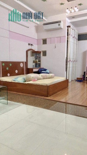 Bán Nhà 78M2 4Tầng Đường Lê Thúc Hoạch Quận Tân Phú