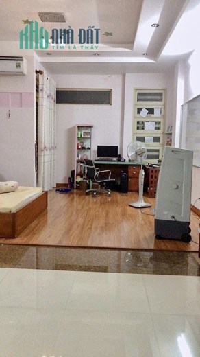 Bán Nhà 78M2 4Tầng Đường Lê Thúc Hoạch Quận Tân Phú