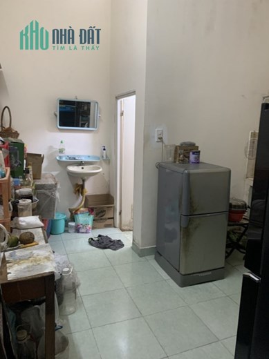 Bán Nhà 40M2 3Tầng đường Trường Chinh Quận Tân Phú