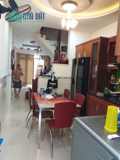 Bán nhà Phan Văn Trị Phường 10 Gò Vấp hẻm xe hơi đậu cửa