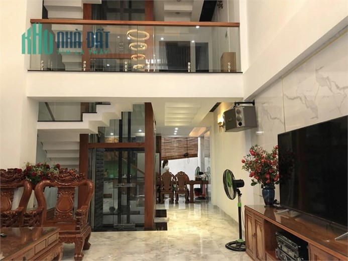 Gấp giảm 3 tỷ!  Huỳnh Văn Nghệ, Phường 15, Tân Bình – 81m2, 6 tầng, thang máy.