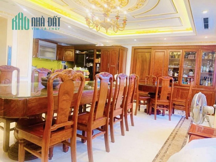 BÁN SIÊU PHẨM MẶT PHỐ TRUNG TÂM QUẬN BA ĐÌNH - APARTMENT 8 TẦNG 1 HẦM - THANG MÁY - LÔ GÓC 3 THOÁNG
