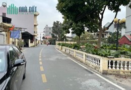 Bán Nhà Đoài Khê, 120m2 giá 5 tỷ Oto,Kinh Doanh Sầm Uất