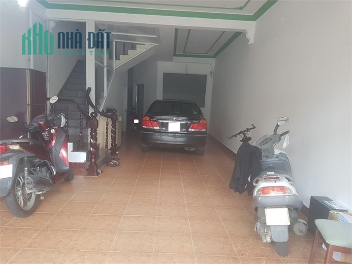 Cho thuê mặt bằng đường 30/4, tpvt cửa kính sạch đẹp
