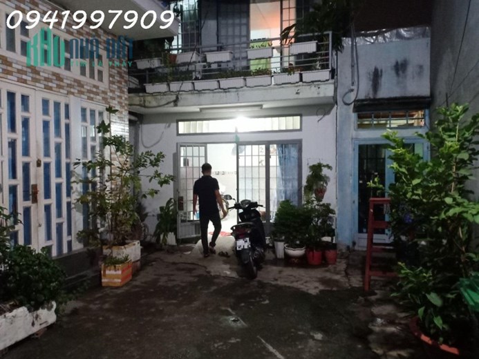 Bán nhà đường 2X Linh Đông, Thủ Đức, 20m ra hẻm xe hơi, giá chỉ 2,8 tỷ