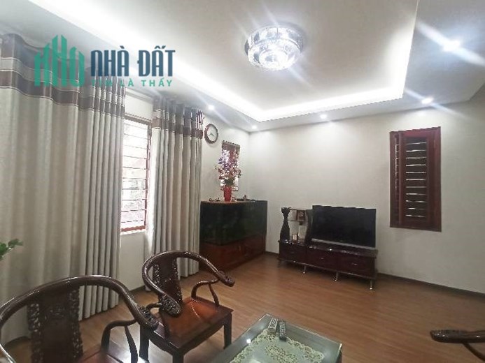NHÀ PHÂN LÔ NGUYỄN SƠN, LONG BIÊN, 65M x 3 TẦNG, GARA, KINH DOANH, CHỈ HƠN 9 TỶ