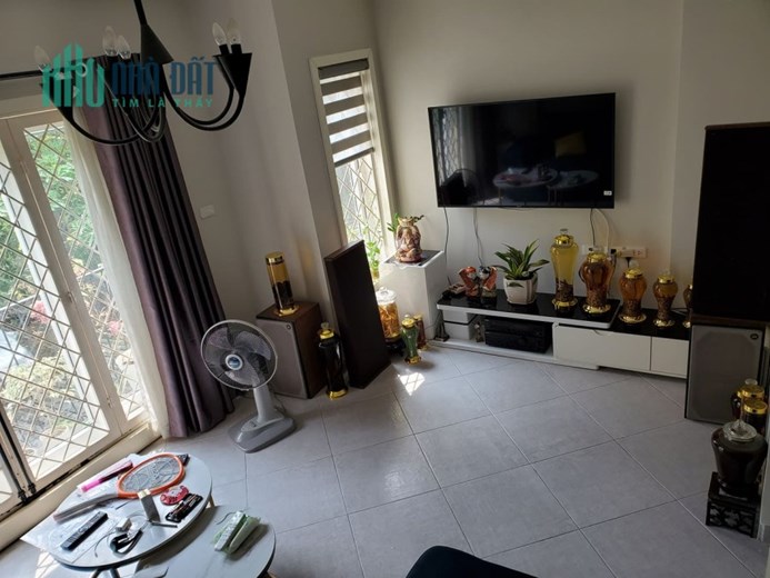 Bán nhà khu Nguyễn An Ninh, bãi gửi ô tô cạnh nhà, toàn nhập vật liệu từ Ý, DT48m2, chỉ hơn 4 tỷ.