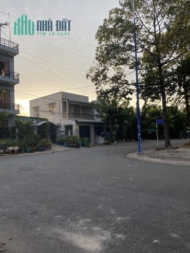 Ngân Hàng Thanh Lý, Nhà 2 MT Đường Lớn, DT 150M2, 4T,Thủ Dầu Một, BD, Giá Nhỉnh 6 Tỷ