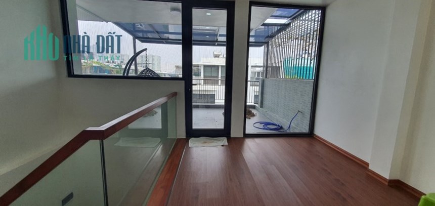 Bán nhà liền kề tổng cục 5 Yên Xá 68m x 5 tầng, mt 4,5m, vỉa hè, kinh doanh, giá nhỉnh 10 tỷ
